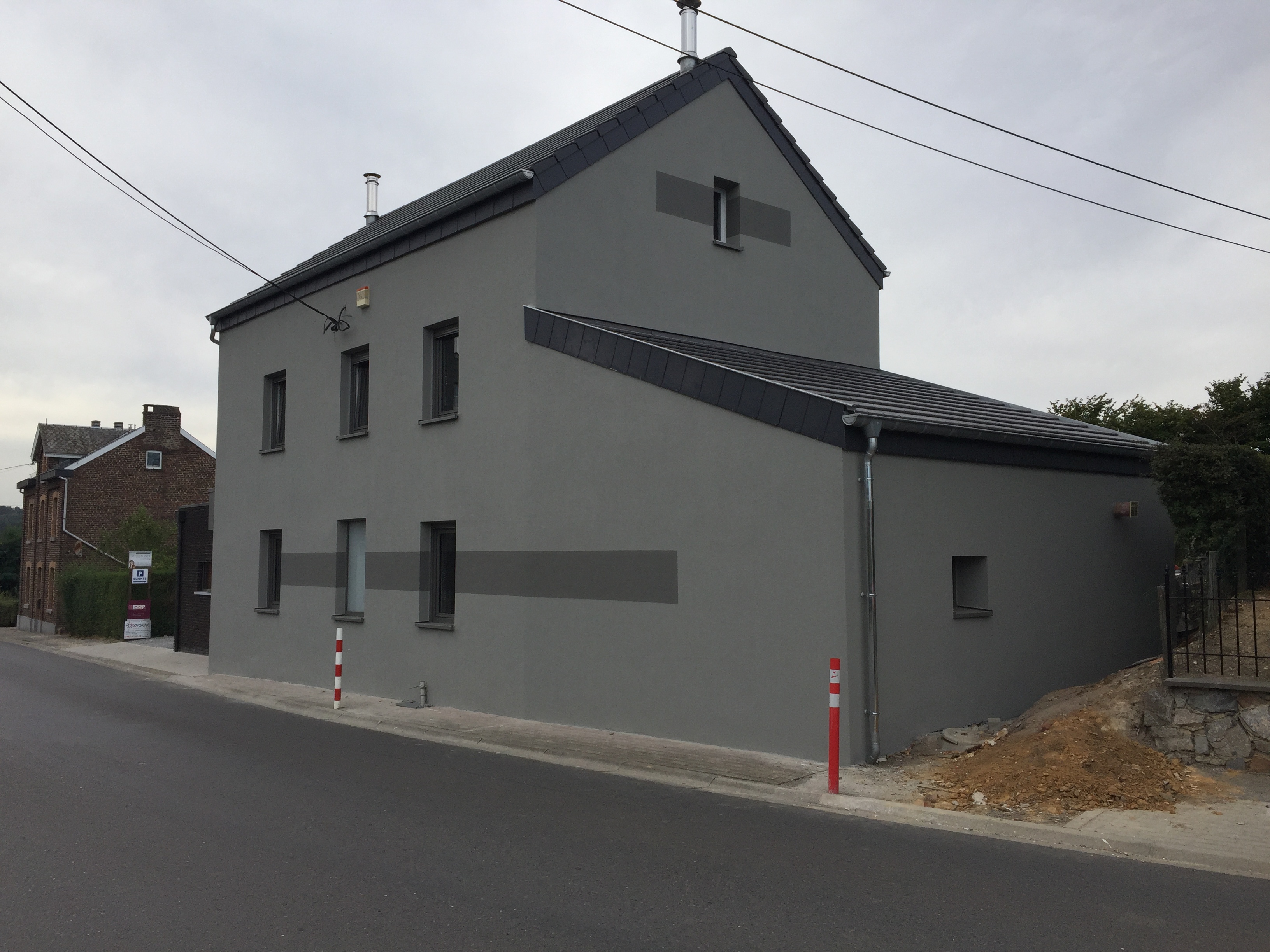 Agrandissement et relooking d'une habitation existante + création d'un salon de coiffure à Montzen