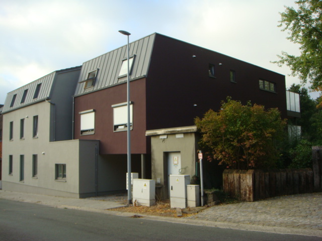 Transformation d'une habitation en immeuble de 5 appartements à Montzen