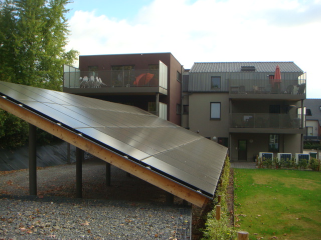 Transformation d'une habitation en immeuble de 5 appartements à Montzen